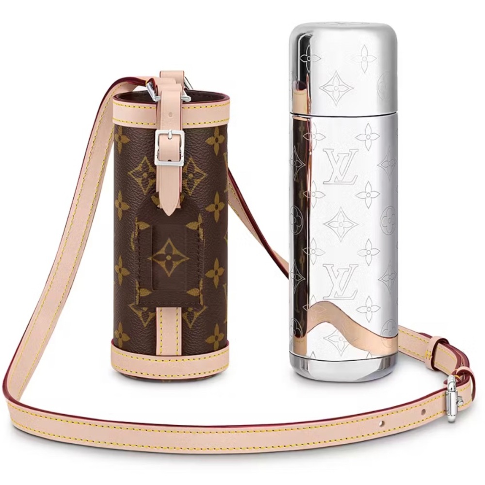 Louis Vuitton Monogram Flask Holder
Ebony/Beige/Steel